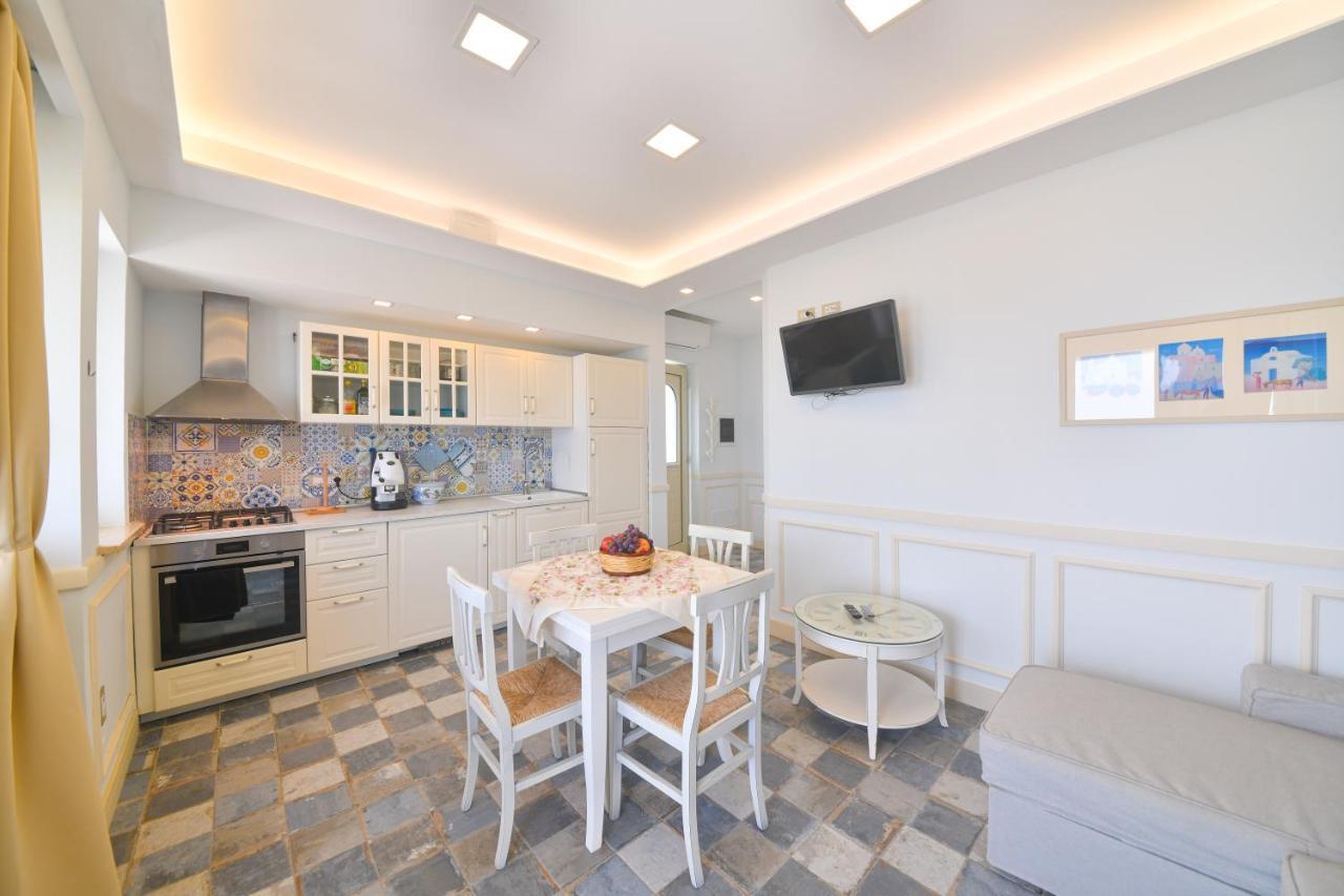 Belgodere Di Mezzavia Apartments ラッコ・アメーノ エクステリア 写真